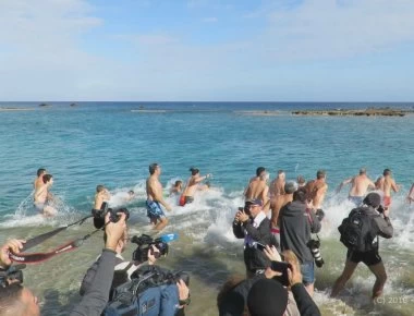 Βίντεο: Τα τελευταία Θεοφάνεια στην ελεύθερη Αμμόχωστο λίγο πριν την τουρκική εισβολή!